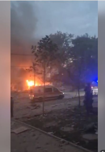 Từ quan điểm của quân đội Nga, họ rất coi trọng tấn công vào các sở chỉ huy, trung tâm ra mệnh lệnh tấn công, thậm chí sử dụng vũ khí tiên tiến như tên lửa siêu thanh Kinzhal. Việc tấn công vào sở chỉ huy tiền phương của Quân đội Ukraine, nơi ra mệnh lệnh và cung cấp các thông tin tình báo đã gây ra hậu quả nghiêm trọng cho quân đội Ukraine.