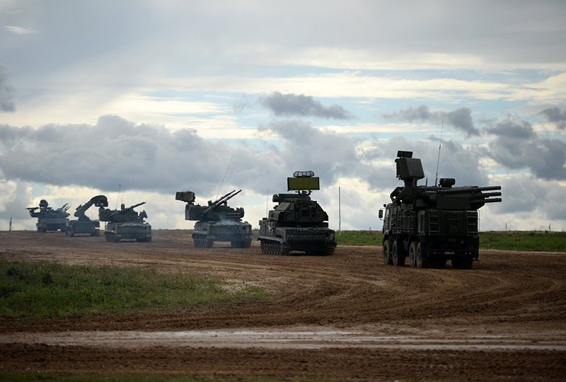 Chỉ huy đơn vị phòng không Nga cho biết: “Chúng tôi có thể sớm phát hiện và đánh chặn mà không gặp vấn đề gì”. Ông còn cho biết thêm, đơn vị dưới sự chỉ huy của ông đã bắn hạ thành công khoảng 10 quả tên lửa HIMARS, trong đó có 4 quả vào tháng trước. 