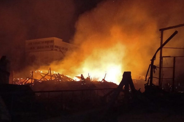 Theo các nhà phân tích, các mục tiêu ở độ cao từ 15.000 đến 20.000 m và tốc độ từ Mach 2,5 đến Mach 3 không thể bị bắn hạ bởi bất kỳ tên lửa phòng không nào. Tương tự như vậy, tỷ lệ bị đánh chặn của tên lửa chống hạm siêu thanh P-800 Granit của Nga khi tấn công các tòa nhà lớn là rất thấp.