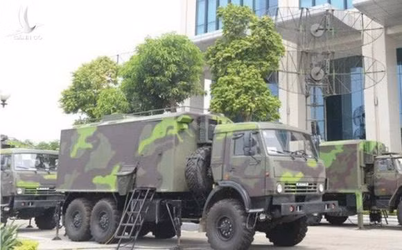 Càng vui hơn nữa khi bài viết nhan đề “Khát vọng làm chủ công nghệ thiết bị quân sự của Việt Nam” đăng trên báo Nhân dân điện tử, cho chúng ta biết radar “made in Vietnam” đã được xuất khẩu sang một số nước.