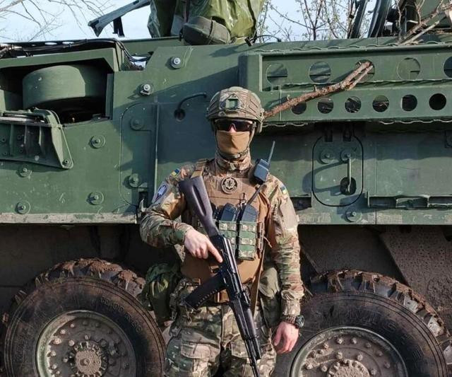 Hiện tại, phần lớn binh lính và trang bị chủ yếu của Quân đội Ukraine đều tập trung ở khu vực Donbass. Mặc dù Kharkov là trung tâm vận tải kết nối hậu phương Ukraine và tiền tuyến Donbass, nhưng Quân đội Ukraine không thể bố trí bất kỳ đơn vị tinh nhuệ nào để bảo vệ khu vực này.