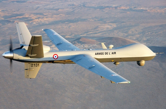 MQ-9 khi làm nhiệm vụ trinh sát được trang bị hệ thống quan sát quang điện tử EO / IR, radar đa chế độ Lynx, radar giám sát hàng hải đa chế độ, các biện pháp hỗ trợ điện tử (ESM)... 