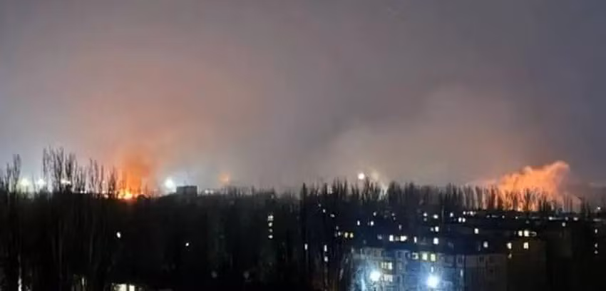 Dựa trên số vụ phóng tên lửa trong tháng 3, RFAF có thể sẽ phóng 1.000 tên lửa đạn đạo và tên lửa hành trình để tấn công sâu vào lãnh thổ Ukraine một năm. Không chỉ tấn công sâu vào lãnh thổ Ukraine, RFAF còn sử dụng nhiều tên lửa đạn đạo và hành trình tấn công quân Ukraine ở tiền tuyến. Như vậy, RFAF tiêu thụ ít nhất 2.000 tên lửa đạn đạo và tên lửa hành trình mỗi năm.