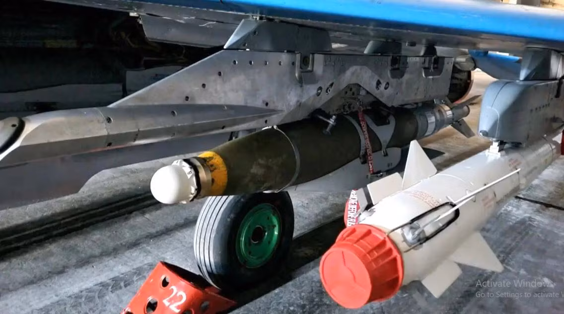 Những cải tiến này của Ukraine đã giúp họ sử dụng những vũ khí tiến công tiên tiến của phương Tây trên những chiếc máy bay chiến đấu cũ của mình, tăng đáng kể khả năng của máy bay thời Liên Xô. Những cải tiến này, đã trở nên quan trọng khi Ukraine tiếp tục phải đối mặt với nhu cầu cấp thiết về vũ khí tấn công không quân hiện đại.