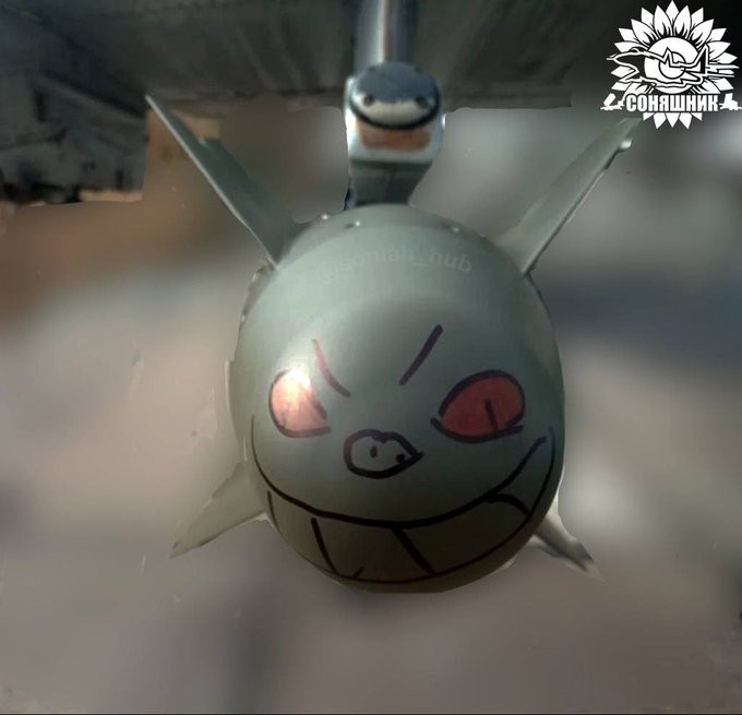 Các chuyên gia quân sự phương Tây đã ca ngợi các kỹ sư Ukraine vì sự khéo léo của họ trong việc tích hợp vũ khí phương Tây vào máy bay thời Liên Xô; mặc dù họ thừa nhận có những thách thức kỹ thuật to lớn liên quan.