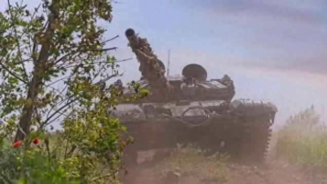 Hãng tin Anh Reuters ngày 22/7 dẫn lời Tổng tư lệnh các Lực lượng Vũ trang Ukraine, Tướng Syrsky, thừa nhận Quân đội Nga đang tiến hành một cuộc tấn công quy mô lớn vào Pokrovsk, một thị trấn chiến lược và trung tâm giao thông ở miền đông Ukraine. Tướng Serski cho biết, giao tranh ác liệt đang diễn ra khắp mặt trận.