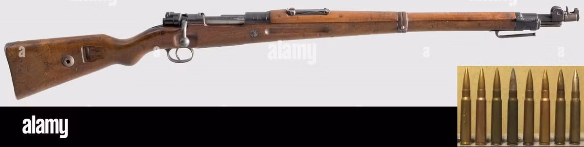 Với loại đạn súng trường Mauser 7,92×57mm, ưu điểm là tầm bắn hiệu quả xa, sức xuyên tốt; nhược điểm là súng trường chỉ bắn được chế độ phát một, nên tốc độ bắn chậm, độ giật lớn. Cùng với đó là súng trường thường dài, khó cơ động, ít hiệu quả khi chiến đấu gần. Ảnh: Sina. 