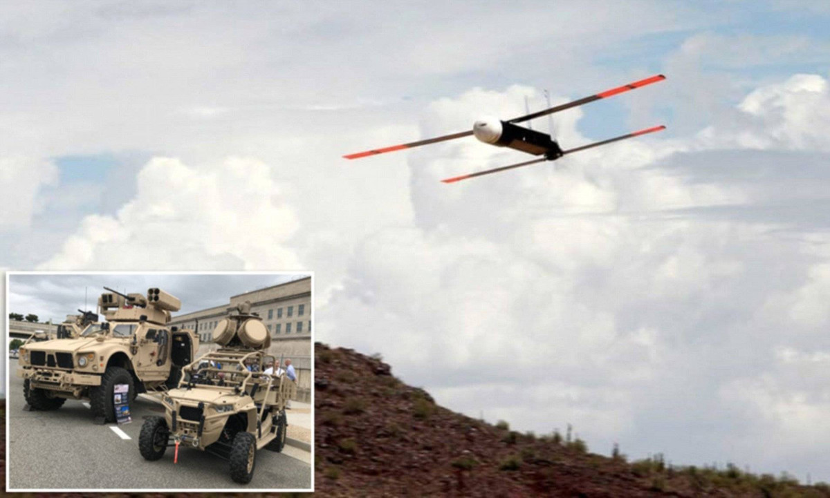 Hiện tại, phía Ukraine đã bắt đầu yêu cầu về sự hỗ trợ của các loại UAV khác của NATO, chẳng hạn như các loại UAV tự sát "Switchblade" và "Phoenix Ghost"; một mặt, Ukraine cần các UAV cảm tử nhỏ như vậy để giảm chi phí, từ đó tăng số lượng; mặt khác, nó là một vũ khí tấn công hiệu quả.