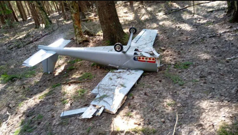 Cuộc chiến bằng UAV tự sát của Nga và Ukraine đi về đâu? - Hình 6 Cuoc chien bang UAV tu sat cua Nga va Ukraine di ve dau?-Hinh-6