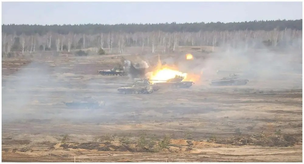 Khách quan đánh giá, dù phía Ukraine không thừa nhận thất bại, nhưng lợi thế chiến trường rõ ràng đã nằm trong tay Quân đội Nga; khi họ đang chiếm ưu thế và sử dụng các chiến thuật hợp lý, giúp từng bước hiện thực hóa các nhiệm vụ đã đặt ra. Mặc dù tốc độ rất chậm, nhưng mức độ thiệt hại là nhỏ và tránh gây hại cho dân thường, điều này phù hợp với mục đích của Quân đội Nga.