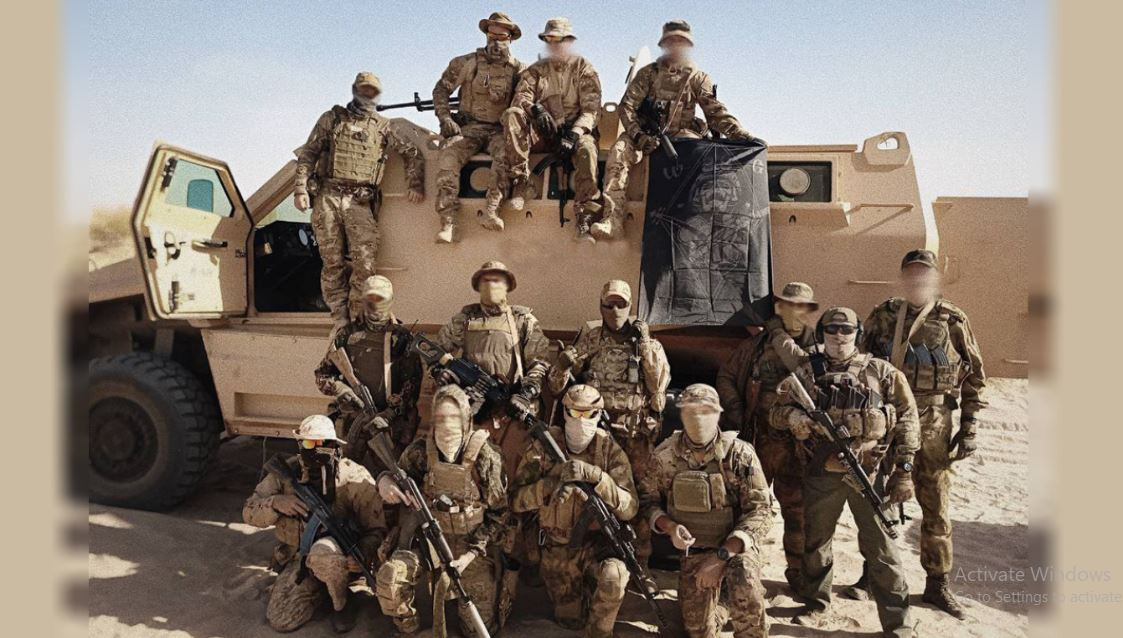 Dù ở khía cạnh nào, lần này Wagner cũng chịu tổn thất nặng nề, điều đó có thể đồng nghĩa với việc một trận chiến khốc liệt hơn sẽ bắt đầu. Tin tức mới nhất cho thấy, sau khi Wagner chịu tổn thất, Nga đang điều động quân từ Trung Phi và thậm chí cả Syria đến miền bắc Mali, dường như có ý định trả đũa.