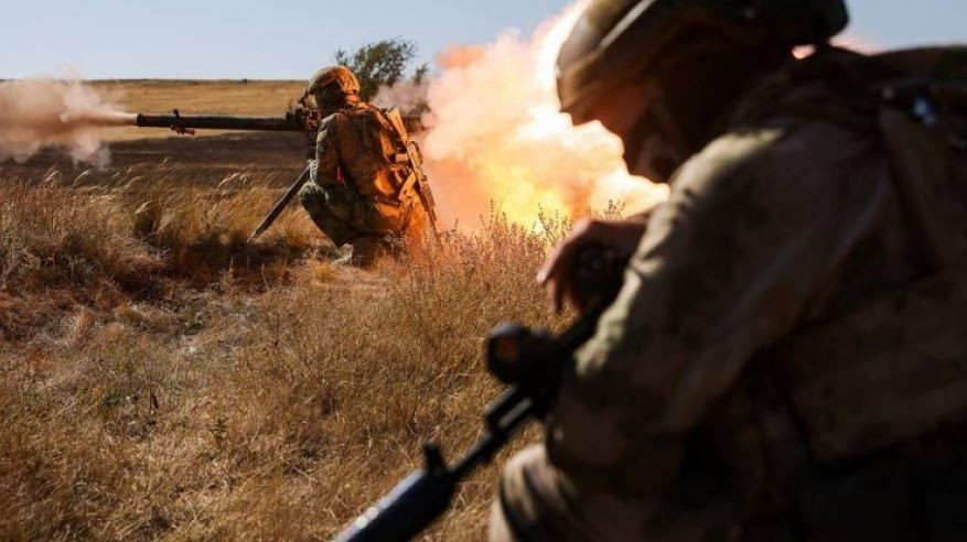 Tuy nhiên, các tuyến phòng thủ vững chắc và hỏa lực yểm trợ mạnh mẽ của Quân đội Nga, đã khiến hầu hết các nỗ lực phản công của quân Ukraine trong khu vực đều thất bại, khiến thương vong của họ càng gia tăng.