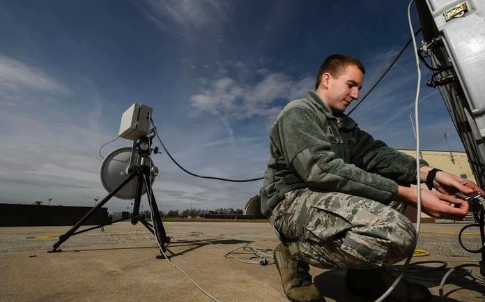 Nhưng theo một số chuyên gia độc lập, trong chiến dịch tấn công không thành công vào Ivanovka, Quân đội Ukraine đã sử dụng tác chiến điện tử, nhưng nó ngay lập tức bị quân Nga tiêu diệt bằng hỏa lực chính xác.