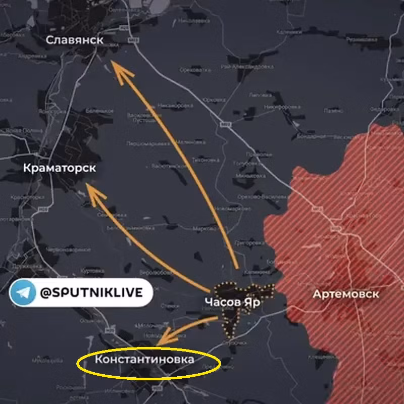 Chasov Yar có vị trí chiến lược ở phía tây Donetsk, do nằm ở địa hình cao; đây là trung tâm cung cấp hậu cần của AFU trong chiến dịch phòng thủ Bakhmut, và là cánh cửa bảo vệ các thành phố còn lại ở Donbass như Kostiantynivka, Kramatok và Slavyansk. 