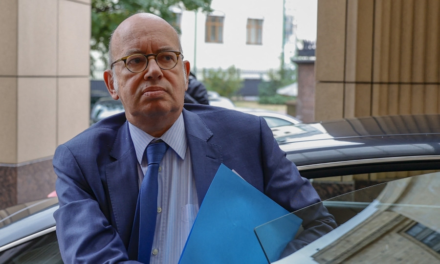 Đại sứ Pháp tại Nga Pierre Levy đã được triệu tập tới Bộ Ngoại giao Nga trong bối cảnh xảy ra sự kiện ở Kharkov, nơi quân Nga phá hủy một điểm triển khai tạm thời của lính đánh thuê nước ngoài.