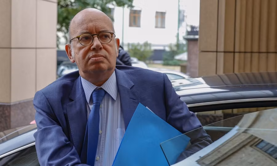 Đại sứ Pháp tại Nga Pierre Levy đã được triệu tập tới Bộ Ngoại giao Nga trong bối cảnh xảy ra sự kiện ở Kharkov, nơi quân Nga phá hủy một điểm triển khai tạm thời của lính đánh thuê nước ngoài.