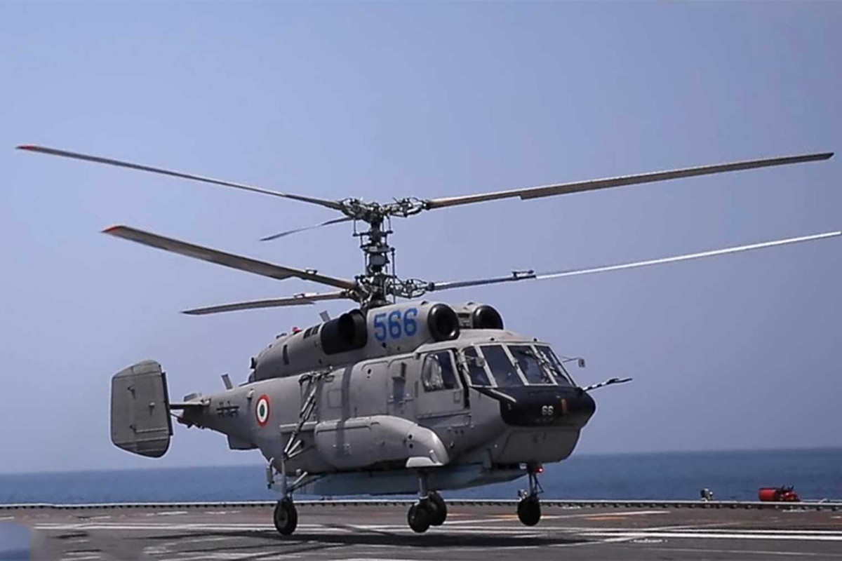 Các loại máy bay cảnh báo sớm, trang bị radar bay trên không, có vai trò quan trọng đối với các hoạt động của tàu sân bay; nhưng do trọng tải hạn chế của trực thăng, nên các radar mà trực thăng cảnh báo sớm mang theo đều có công suất nhỏ hơn nhiều, so với radar lắp trên máy bay cánh bằng cố định.