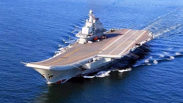 Cach Trung Quoc bien Lieu Ninh tu sat vun thanh tau san bay-Hinh-12