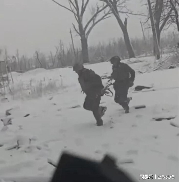 Hiện tại, các đơn vị tấn công của Nga đang tiến về phía tây nam Melove và đã gần tới con đường dẫn tới tỉnh Sumy. Đây là tuyến đường nhỏ, mà AFU dùng để vận chuyển hàng tiếp tế cho quân đồn trú của họ ở Sudzha trong những tháng gần đây. 