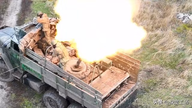 Theo kênh Severny Veter, lính thủy đánh bộ của RFAF đã tiến dọc theo vành đai rừng đến vùng ven phía nam của khu làng, nơi họ đã giành được chỗ đứng vững chắc. Ở phía bắc ngôi làng, lực lượng bộ binh cơ giới RFAF đang tiến lên; họ đã đẩy lùi quân Ukraine ra khỏi một số cứ điểm và củng cố đầu cầu vừa chiếm được. 