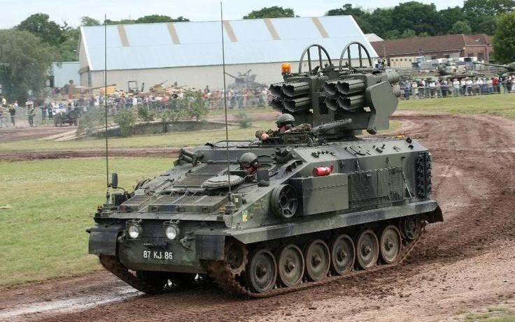 Điểm mạnh nhất của hệ thống Stormer HVM là các tên lửa phòng không Starstreak. Theo các thông số kỹ thuật được công bố, một hệ thống phòng không Stormer HVM có 8 tên lửa được gắn sẵn trong bệ phóng cùng 12 tên lửa dự trữ được chuyên chở theo bên trong xe.