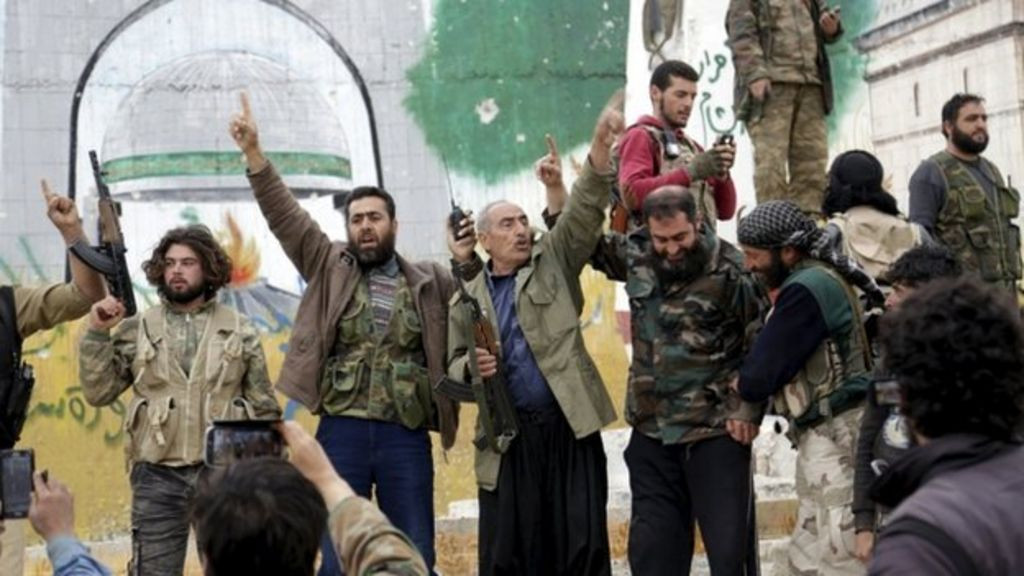 Trong đoạn video được giới thiệu, các chiến binh tuyên bố hoàn toàn sẵn sàng đánh chiếm thành phố Kobani, mặc dù cho đến nay họ không thể tiến tới thành phố này, do phần lãnh thổ này, hiện đang nằm trong tay người Kurd.