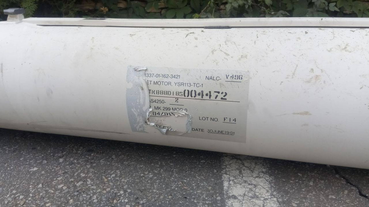 Được biết, tên lửa AGM-88 thực tế không bị hư hại sau khi rơi; tên lửa cũng không thể đánh trúng hệ thống phòng không và không tiếp cận gần các mục tiêu. Có thể các thiết bị tác chiến điện tử của Nga được triển khai, đã làm tên lửa mất điều khiển khi đến gần mục tiêu và bị rơi.