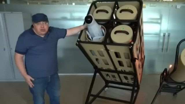 Phiên bản UAV Lancet thế hệ mới đã được thiết kế lại và được mô tả là tự động, có thể chia sẻ thông tin và thực hiện lập bản đồ trên đường đến mục tiêu. Bất chấp gợi ý của một bài báo trên Forbes, Lancet hoạt động dựa trên các thuật toán, không phải trí tuệ nhân tạo.