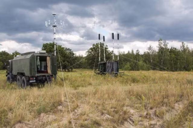 Mặc dù với phạm vi phủ sóng tương đối nhỏ của trạm Bukovel-AD, nhưng việc quân đội Ukraine sử dụng hệ thống tác chiến điện tử Bukovel, đã gây ra một số vấn đề lớn cho cả các đơn vị dân quân ly khai và SMM của OSCE.