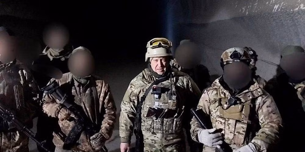 Kênh truyền hình Zvezda của Nga đã công bố một đoạn video cho thấy, một khu vực kiên cố mà quân Nga chiếm được từ tay Quân đội Ukraine phòng ngự tại đây, trong đó có một căn cứ ngầm tại một trong những mỏ đá gần Bakhmut.