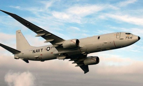 Đến sáng ngày 18/11, các chuyến bay của máy bay chống ngầm, thuộc Hải quân Mỹ trên khu vực máy bay chiến đấu F-35B gặp nạn vẫn tiếp tục; tuy nhiên thông tin tàu ngầm Nga có thể di chuyển vào khu vực máy bay rơi, vẫn chỉ là phỏng đoán, chứ chưa có bằng chứng.