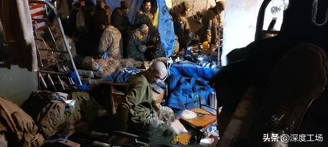 Có thể thấy từ những bức ảnh do Tiểu đoàn Azov công bố, họ có các bệ phóng tên lửa chống tăng Tekken 3 mới nhất và các loại vũ khí khác của châu Âu và Mỹ. Như vậy có khả năng, những vũ khí này mới được tiếp viện. 