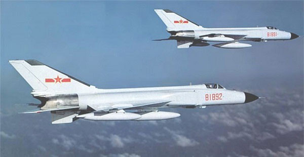 Nhưng khi đó, Trung Quốc mới cải cách và mở cửa, điều kiện kinh tế chưa đủ để mua loại chiến đấu cơ đắt tiền và hiện đại như vậy.