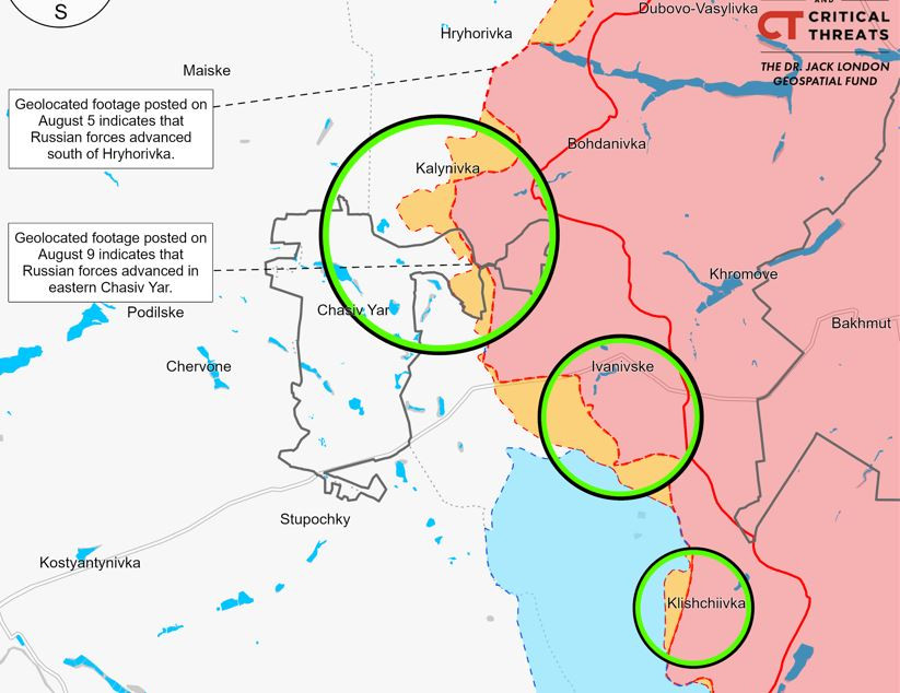 Hiện tại, tình hình ở hướng Chasov Yar vẫn căng thẳng. Giao tranh khốc liệt vẫn tiếp diễn ở phía tây làng Kalinina và khu vực ven kênh đào. Không quân Nga đang đóng vai trò quan trọng và Quân đội Ukraine đang sử dụng một số lượng lớn UAV FPV để trinh sát và tấn công. Đồng thời, tại Seversk và các vùng lân cận, Quân đội Ukraine đang tích cực chuẩn bị công sự và điều động bổ sung quân để tăng cường phòng thủ.