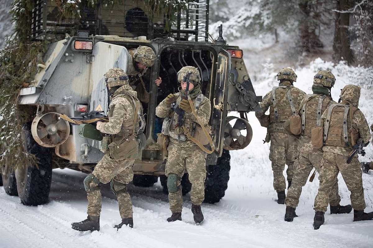 Lữ đoàn loại bỏ một tiểu đoàn xe bọc thép, nhưng lại bổ sung thêm nguồn lực để tăng thêm khả năng chiến đấu và phù hợp với điều kiện chiến trường. Rõ ràng, sự tái tổ chức của họ không làm họ yếu đi, mà chỉ làm cho họ mạnh hơn.