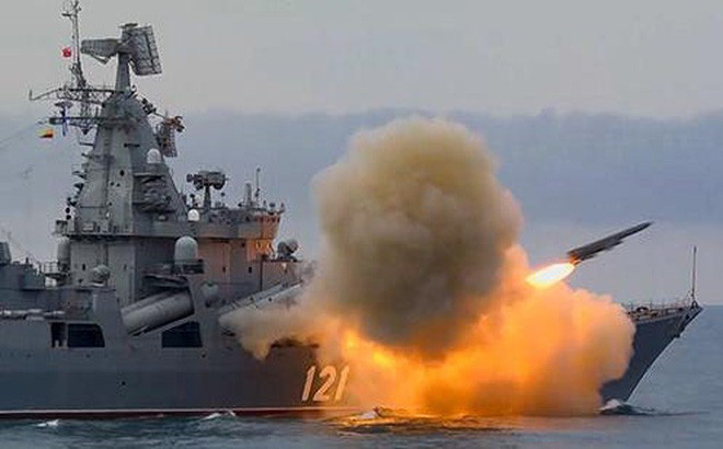 Tuy nhiên sau đó Phó Cục trưởng Cục tác chiến, Bộ Tổng tham mưu Quân đội Nga Stanislav Gadzhimagomedov “giải thích thêm” đó là, bất kỳ quyết định nào như vậy sẽ chỉ được đưa ra ở “cấp cao nhất”.