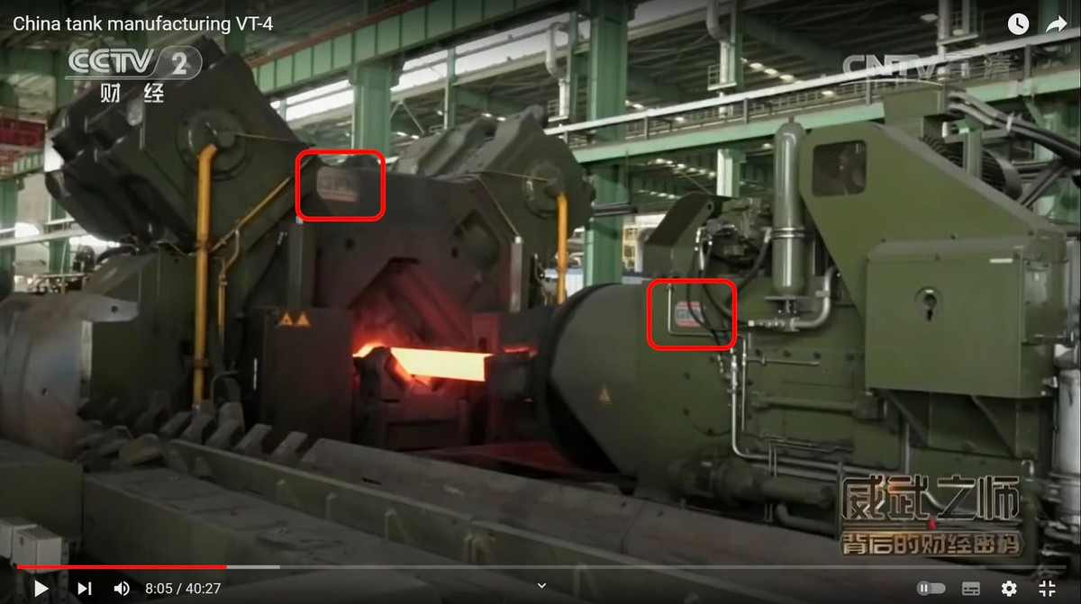 Điều này cho thấy, Quân đội Nga có số lượng lớn nòng pháo mới chất lượng cao. Về vấn đề này, tờ "Thời báo Tài chính" của Anh cho biết, Nga đã nhập khẩu một lượng lớn máy công cụ lưỡng dụng từ Trung Quốc và thậm chí còn đặt mua số lượng lớn thiết bị đã qua sử dụng. 