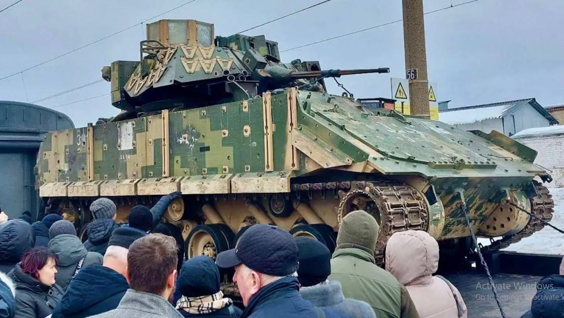 Trước đó, một xe chiến đấu bộ binh M2A2 Bradley của Quân đội Ukraine đã bị Quân đội Nga thu giữ và Lầu Năm Góc cũng có quan ngại tương tự. Giá trị nghiên cứu của xe tăng M1A1 thậm chí còn cao hơn, một khi bí mật bị rò rỉ, đồng nghĩa với việc thiết bị tác chiến cốt lõi trên bộ của NATO đã được Quân đội Nga nghiên cứu kỹ lưỡng. 