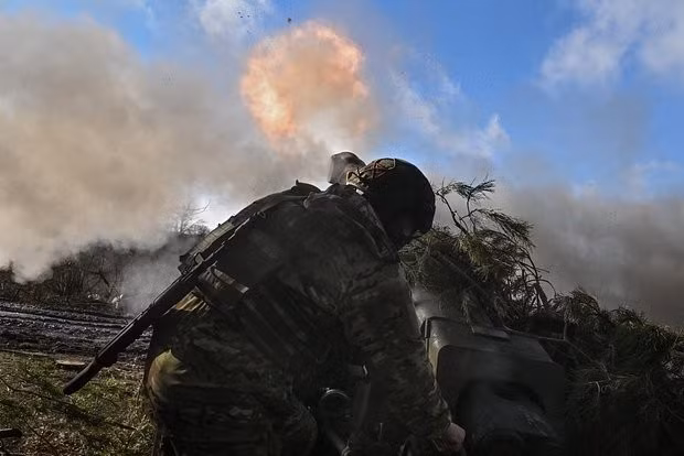 Sự kiện này khá bất ngờ, bởi lẽ nó diễn ra trong bối cảnh có hàng loạt thông tin về những thành công của quân Nga tại Toretsk, Progress, Chasov Yar… khiến cho bước tiến trong khu vực Ugledar - khu vực vốn lâu nay không có tin tức gì - càng đặc biệt nổi bật.