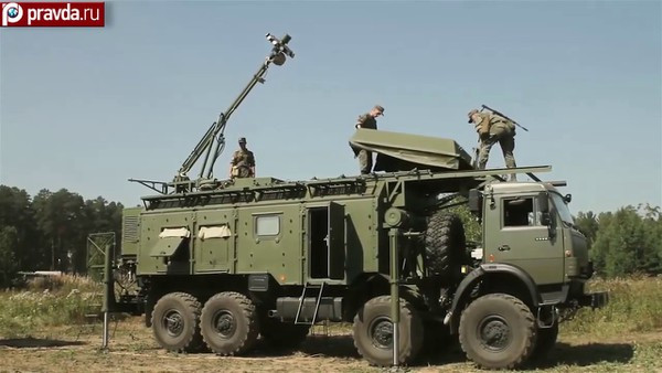 Một số UAV TB2 rõ ràng đã lạc đường và một số đã bay vào không phận của nước láng giềng Iran. Đây là một chỉ số về khả năng của tổ hợp tác chiến điện tử của Nga trong cuộc chiến ở Nagorno-Karabakh và cho phép chúng tôi trả lời câu hỏi: Liệu hệ thống tác chiến điện tử do Nga sản xuất như vậy, có phù hợp với Serbia hay không”, tờ báo đưa tin.