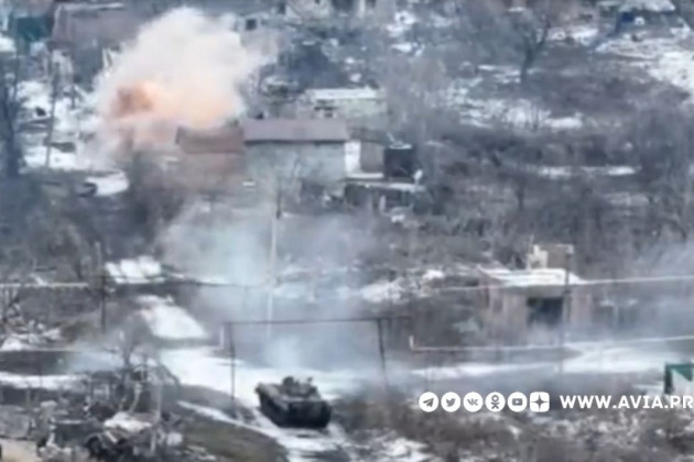 Nhưng giao tranh có thể tạm lắng khi cả hai bên cần củng cố lại lực lượng và tiếp tế. Nhưng đó chỉ là một sự tạm dừng, chứ không phải là kết thúc của cuộc xung đột. Liên minh phương Tây có khả năng vẫn bị chia rẽ về cách cuộc xung đột này sẽ kết thúc, chiến lược nào sẽ được theo đuổi trong tương lai và ưu tiên viện trợ nào là khả thi... 