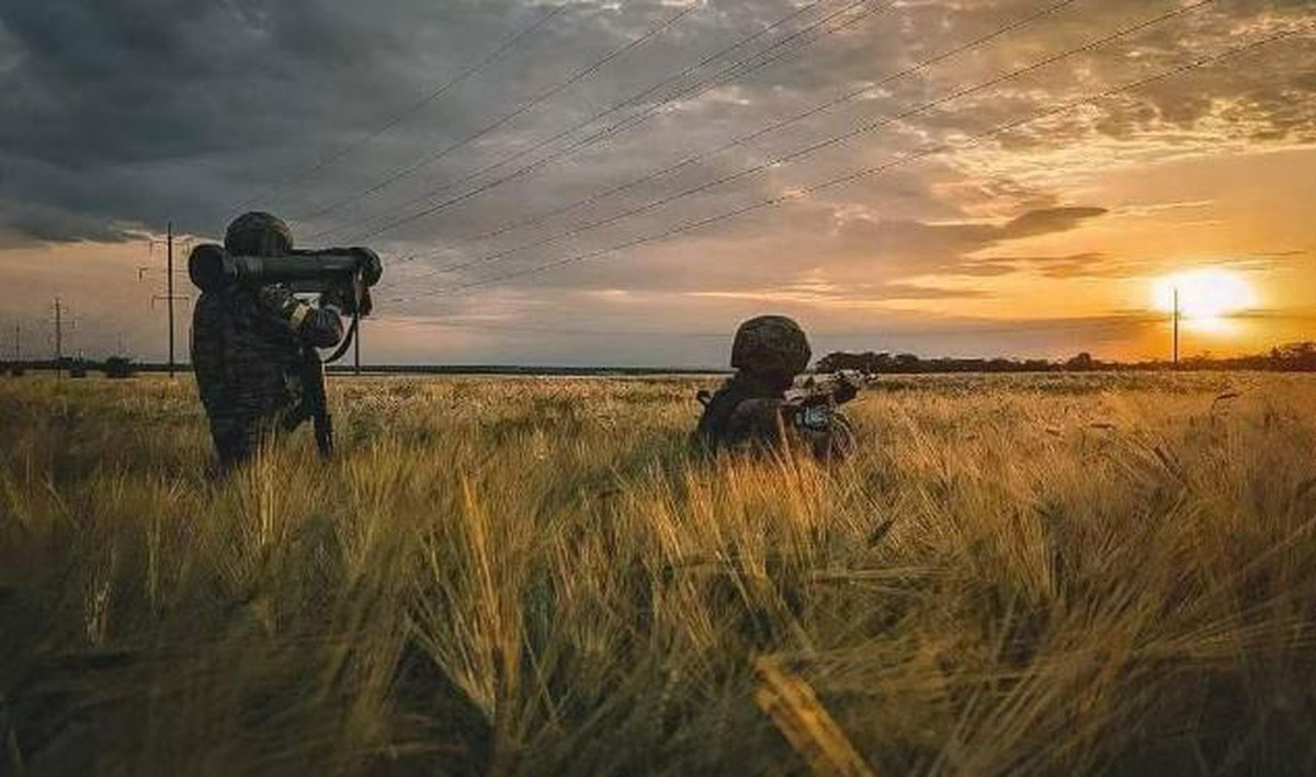 Tờ "New York Times" đã đăng một bài báo cho biết, sau cuộc thử nghiệm ở khu vực Zaporozhye, quân đội Ukraine đã thay đổi chiến thuật và không còn sử dụng các chiến thuật do phương Tây chỉ dạy nữa.