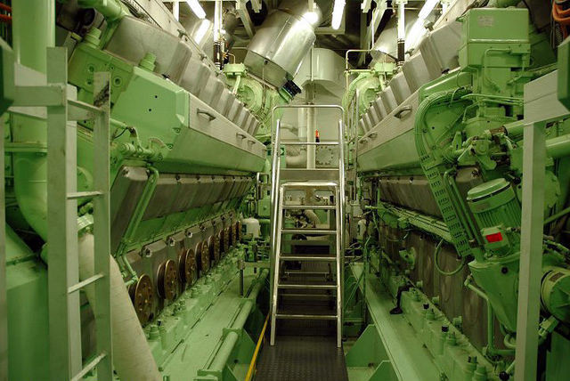 Mistral: Lớp tàu đổ bộ tấn công hiện đại nhất của Hải quân Pháp - Hình 5 Mistral: Lop tau do bo tan cong hien dai nhat cua Hai quan Phap-Hinh-5