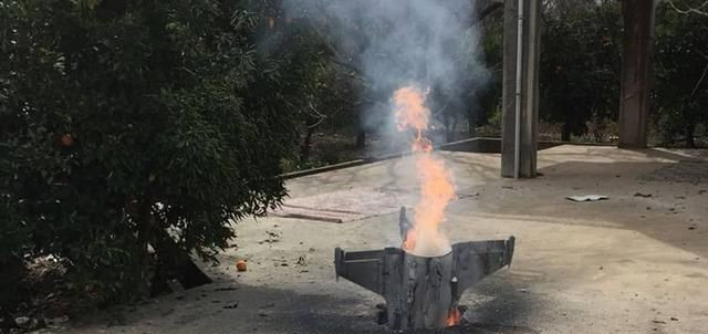 Với độ cứng của đầu khoan, cùng với thân hình mảnh mai và đầu đạn sắc bén, nó có thể xuyên thủng hầu hết lớp bảo vệ; thậm chí những công trình ngầm đào sâu trong núi và công trình thông thường, không thể chống lại sức tấn công của bom xuyên, thậm chí nó sẽ bị xuyên thủng trực tiếp.