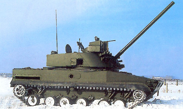 Một trinh sát viên bằng UAV kỳ cựu của Quân đội Ukraine, có tên là Birds of Madyar cho biết, họ cần khoảng 7-10 phút để tính toán tọa độ của một khẩu pháo Nga, với điều kiện nó tiếp tục khai hỏa. Nhưng với thời gian như vậy, khẩu đội 2S31 đã di chuyển khỏi vị trí. 