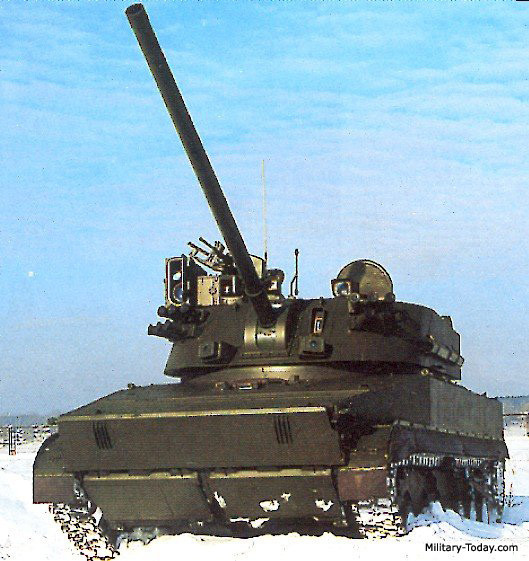 Với tầm bắn của pháo hiện đại ngày nay, tầm bắn tối đa của súng cối 2S31 chỉ là 13 km thì có vẻ “khiêm tốn”. Nhưng với khả năng cơ động tuyệt vời (tốc độ lên tới 70 km một giờ), 2S31 Vena có thể xuất hiện ở những nơi không ngờ nhất và nhanh chóng né tránh đòn phản pháo của đối phương.