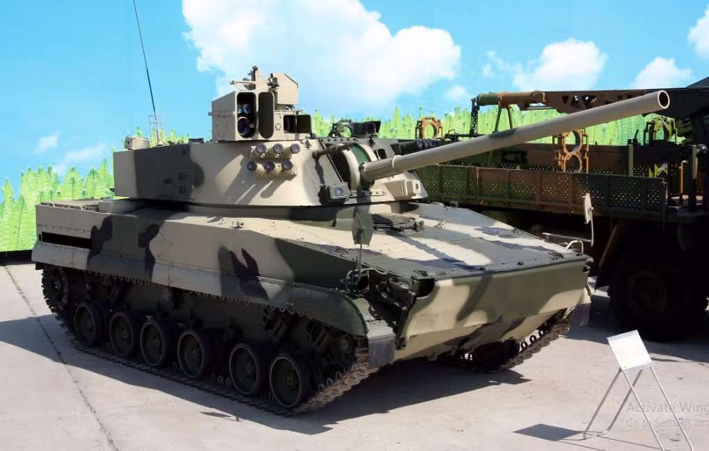 Theo trang Defense Express của Ukraine có trụ sở tại Lvov, súng cối tự hành 2S31 Vena không mang lại “điềm lành” cho lính Ukraine ở chiến trường, vì nó không chỉ hoạt động như một khẩu pháo, mà còn như một khẩu súng cối cỡ nòng lớn.