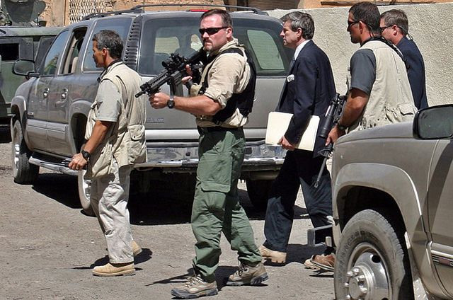 Rõ ràng là lính đánh thuê Mỹ đang chuẩn bị một cuộc tấn công cho Lực lượng vũ trang Ukraine; đặc biệt là tại khu vực Avdiivka, quân đội Ukraine với hàng chục tổ hợp tên lửa Javelin ATGM đã được nhìn thấy.