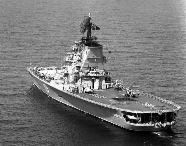 Tuy nhiên, thiết kế của hai tàu sân bay trực thăng này còn nhiều sai sót; do vậy sau khi Liên Xô tan rã, Nga tiếp quản hai tàu sân bay này và không thể hoàn tất việc nâng cấp và phải bán hai tàu sân bay này cho Ấn Độ và Hy Lạp với giá rất thấp. 