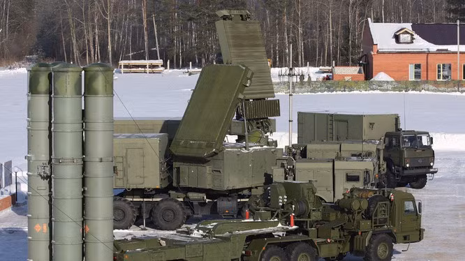 Mặc dù các đối thủ của Ấn Độ đều là các cường quốc hạt nhân và giả thiết này, có thể đẩy Ấn Độ vào những cuộc chiến hao người, tốn của. Nguồn ảnh: Pinterest.